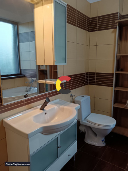 APARTAMENT SPATIOS SI LUMINOS-TIP STUDIO-Zona parcului I. Hatieganu!
