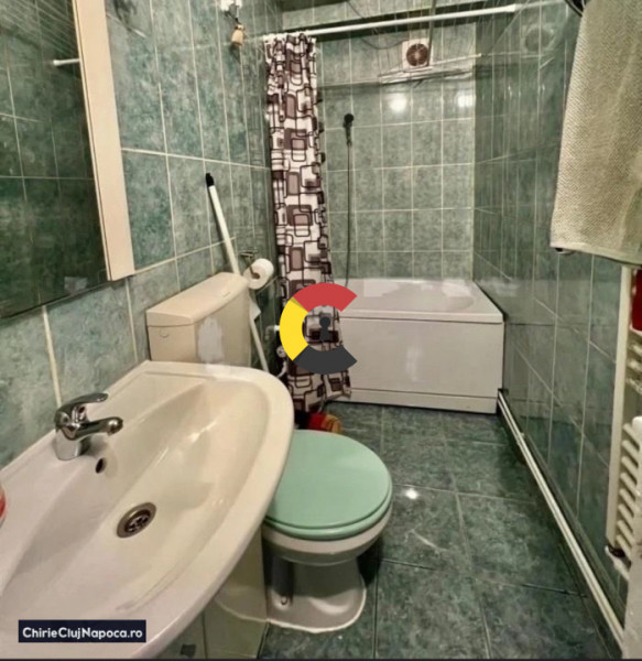 Inchiriez apartament cu 2 camere central