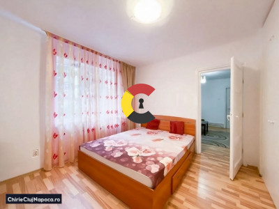 Inchiriez apartament cu 2 camere central