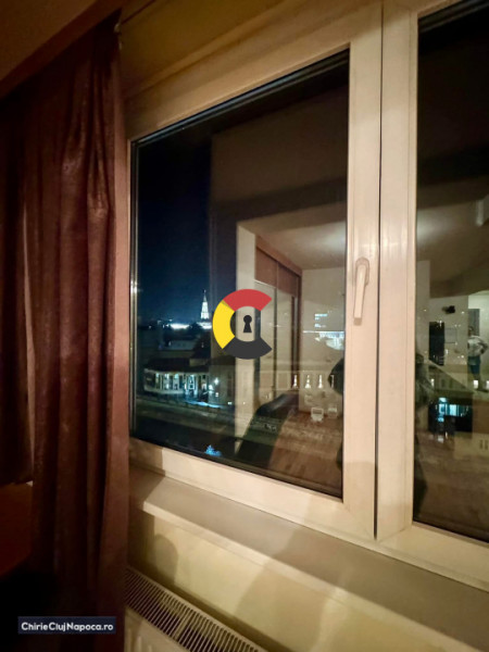 Apartament spatios cu 2 camere, CENTRU, zona Parcului Central, parcare