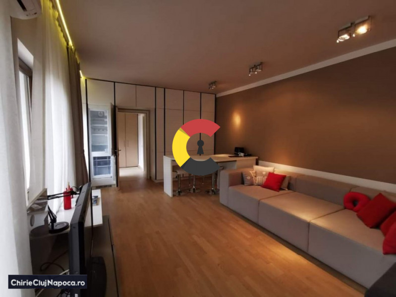 Casa individuala + curte proprie in Centrul Clujului!