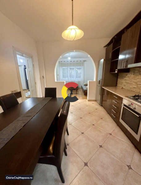 Casa cu 3 camere, Dambul Rotund , zona Beta, parcare 