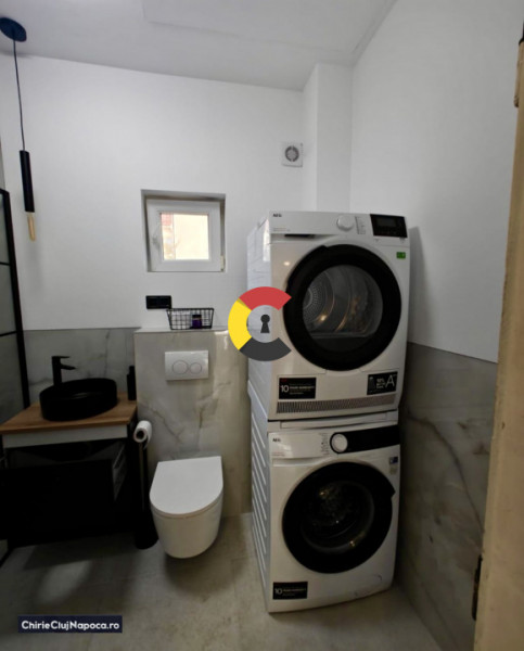 Casa cu 3 camere, Dambul Rotund , zona Beta, parcare 