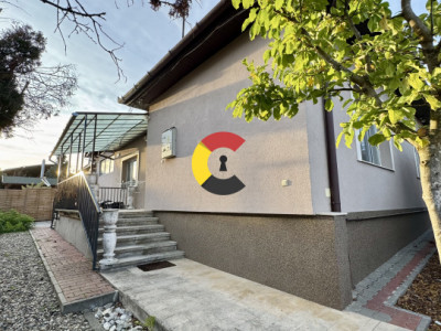 Casa cu 3 camere, Dambul Rotund , zona Beta, parcare 