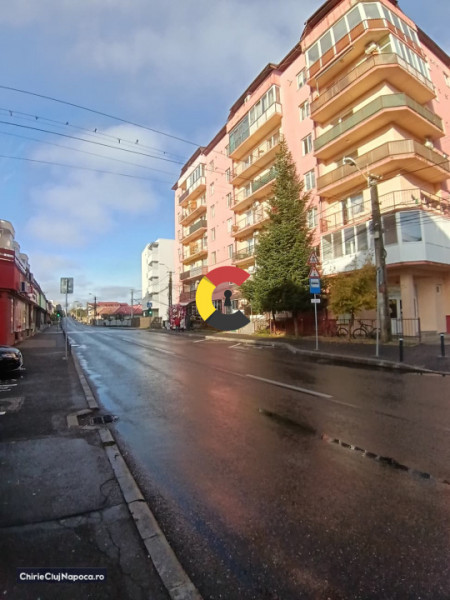 APARTAMENT CU O CAMERA-LA 5 MINUTE DE FSEGA/IULIUS MALL