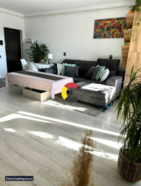 Apartament frumos cu 2 camere si terasa, Dambul Rotund , zona 18Gym, parcare 