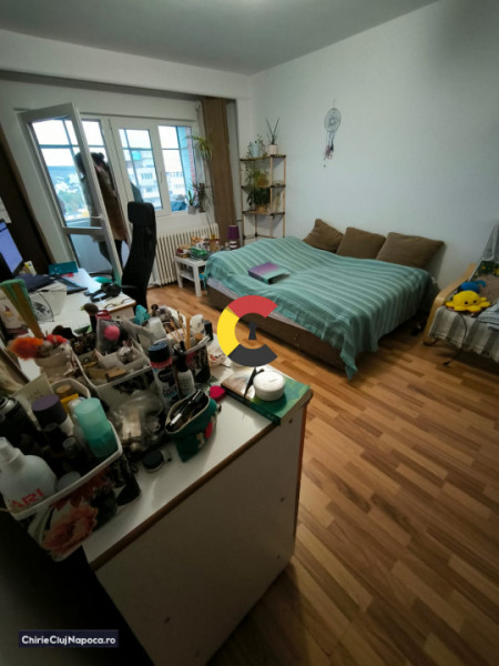 Ap cu 2 dormitoare, zona Kaufland Manastur, 2 statii de Centru