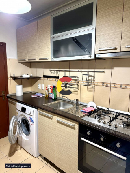 Apartament studentesc cu 2 dormitoare si balcoane, Zorilor , zona 18Gym 