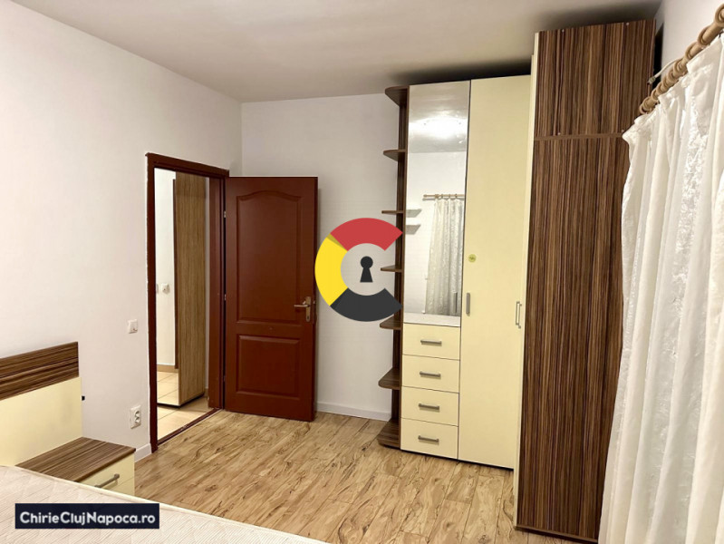 Apartament studentesc cu 2 dormitoare si balcoane, Zorilor , zona 18Gym 