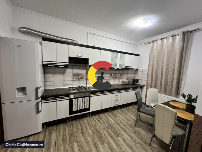 Apartament central cu 2 dormitoare separate| 2 bai |langa podul Horea|