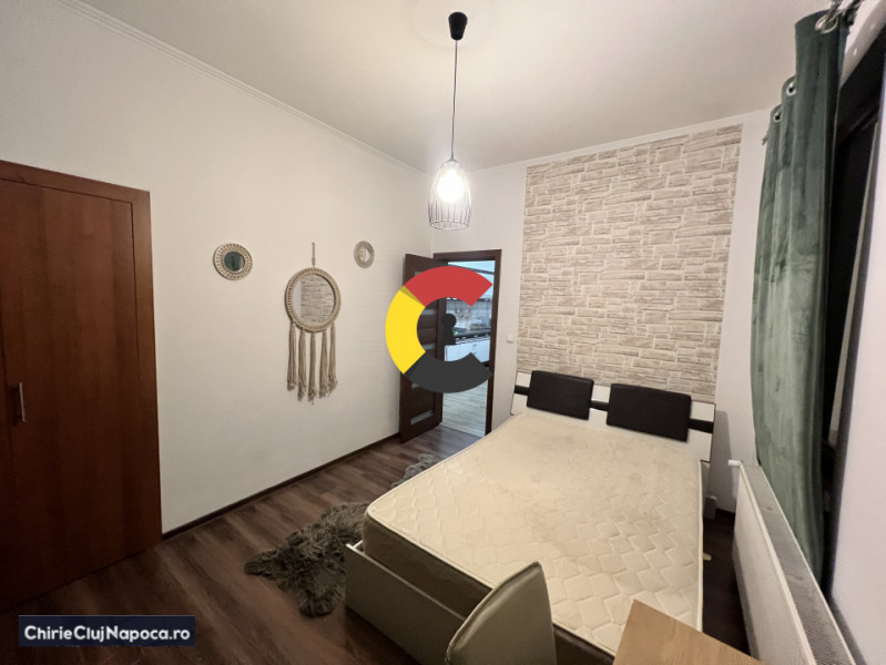 Apartament central cu 2 dormitoare separate| 2 bai |langa podul Horea|