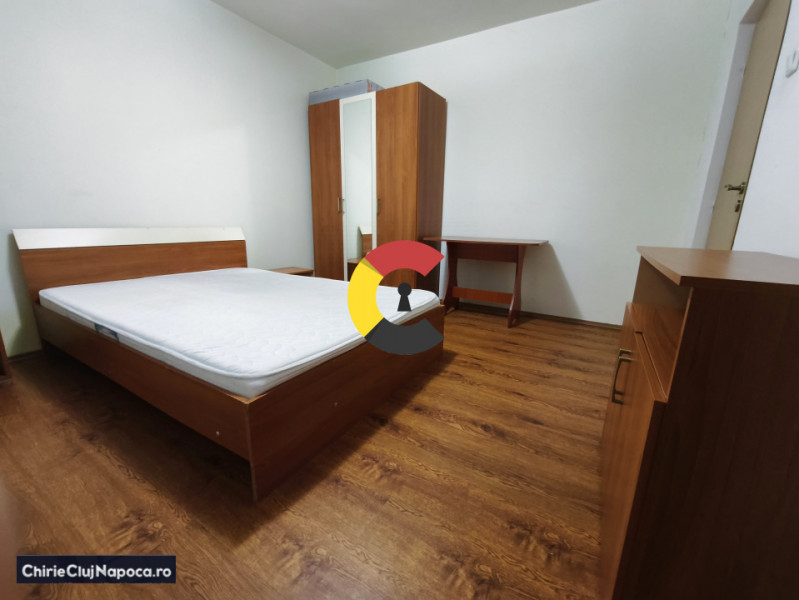 Apartament fain cu 2 camere+balcon, Manastur, 4-5 statii de Centru