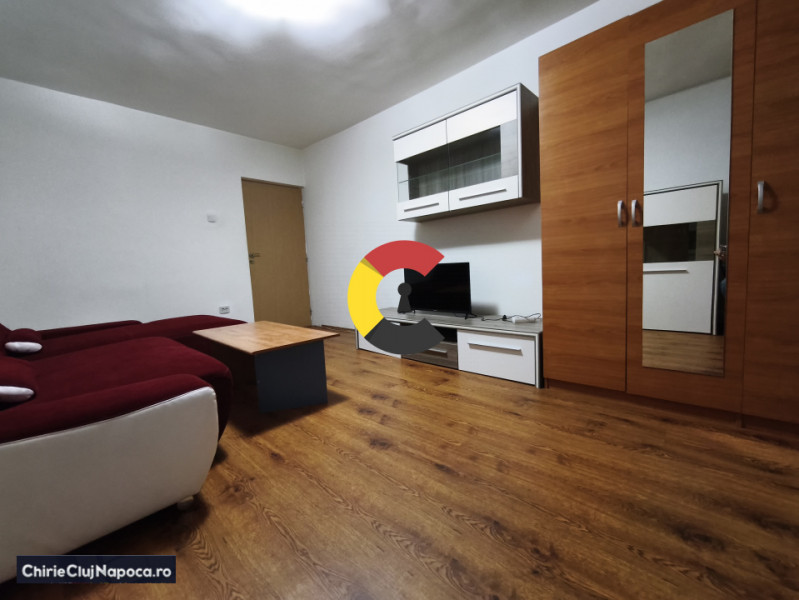 Apartament fain cu 2 camere+balcon, Manastur, 4-5 statii de Centru