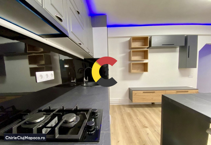 Apartament renovat cu 2 camere, la casa, Centru , zona P-ta Unirii