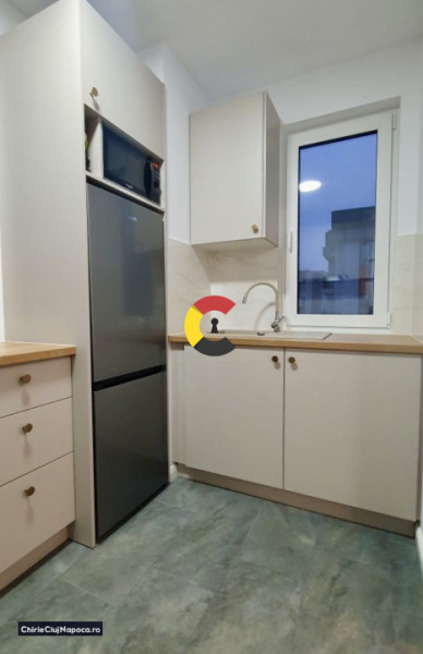 Apartament frumos cu 2 camere • Parcare• Strada Abatorului-Floresti