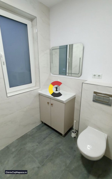Apartament frumos cu 2 camere • Parcare• Strada Abatorului-Floresti