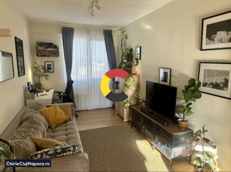 Apartament cu 2 camere, Centru, zona Facultatii de Litere