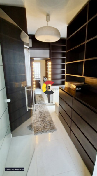 Penthouse cu terasa mare, Zorilor , zona Observator, parcare si garaj