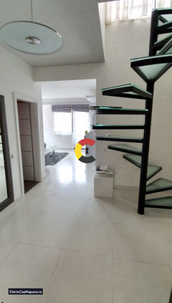 Penthouse cu terasa mare, Zorilor , zona Observator, parcare si garaj