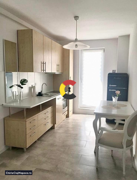 Apartament luminos cu balcon, Andrei Muresanu , zona Observator