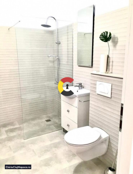 Apartament luminos cu balcon, Andrei Muresanu , zona Observator