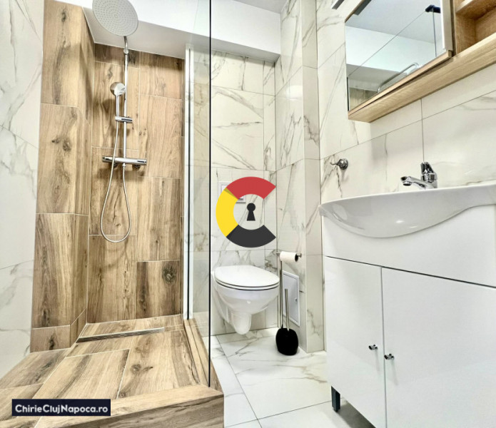 Garsonieră modernă complet renovată • Zonă semicentrală • Pet Friendly