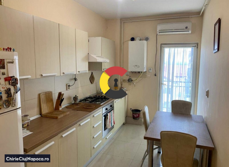 Apartament spatios cu 2 camere si balcon, Buna Ziua, zona Rompetrol