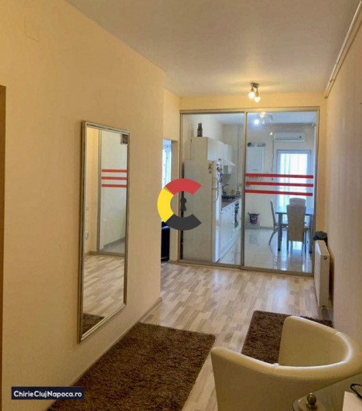 Apartament spatios cu 2 camere si balcon, Buna Ziua, zona Rompetrol