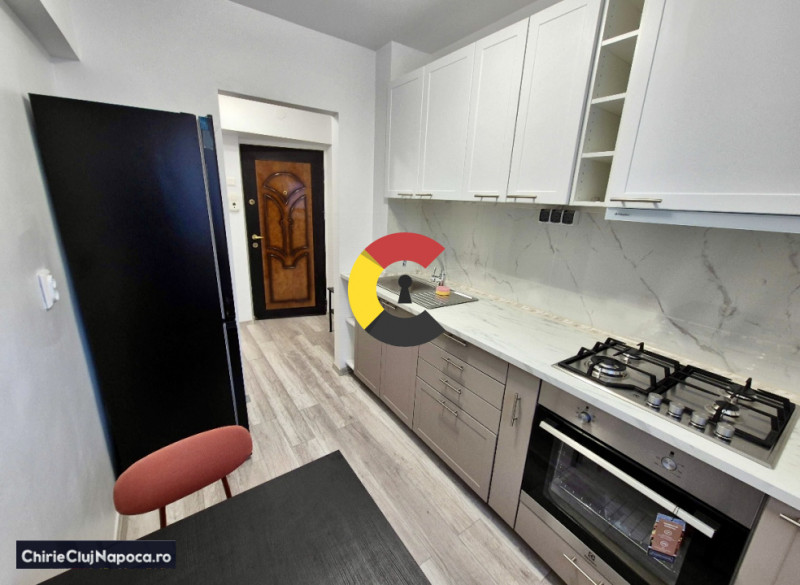 Apartament renovat cu 2 camere si balcon, Gheorgheni, zona Hermes