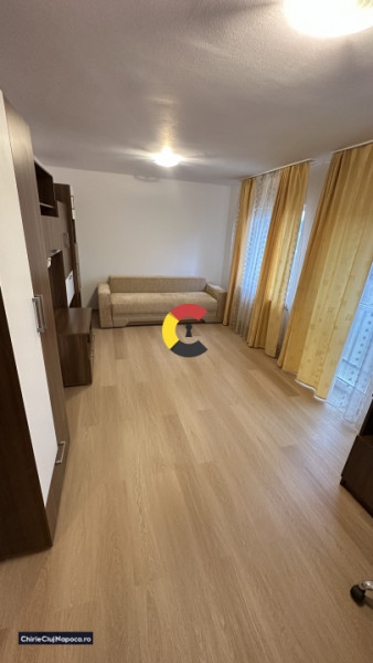 Apartament cu 2 camere decomandate în zona Calea Baciului