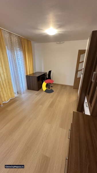 Apartament cu 2 camere decomandate în zona Calea Baciului
