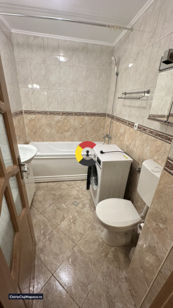 Apartament cu 2 camere decomandate în zona Calea Baciului