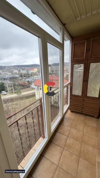 Apartament cu 2 camere decomandate în zona Calea Baciului