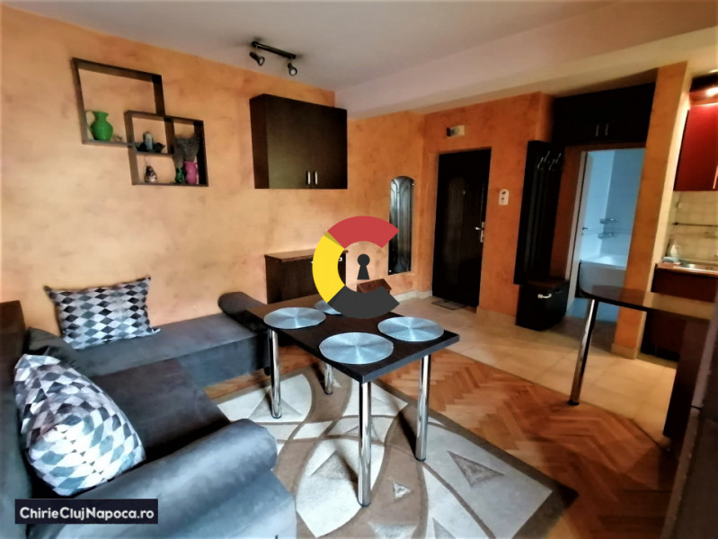 Apartament in zona Iulius Mall -  Living cu bucatarie si dormitor!