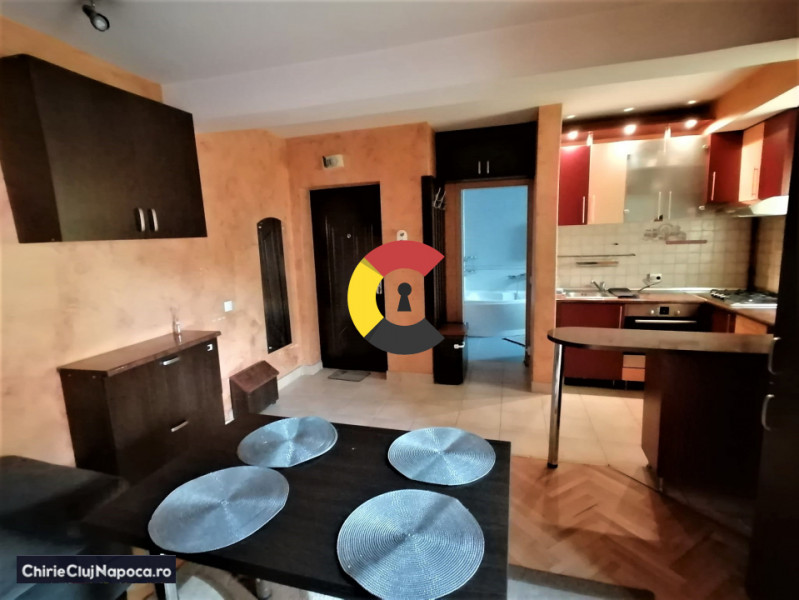 Apartament in zona Iulius Mall -  Living cu bucatarie si dormitor!