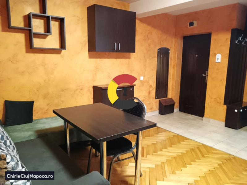 Apartament in zona Iulius Mall -  Living cu bucatarie si dormitor!