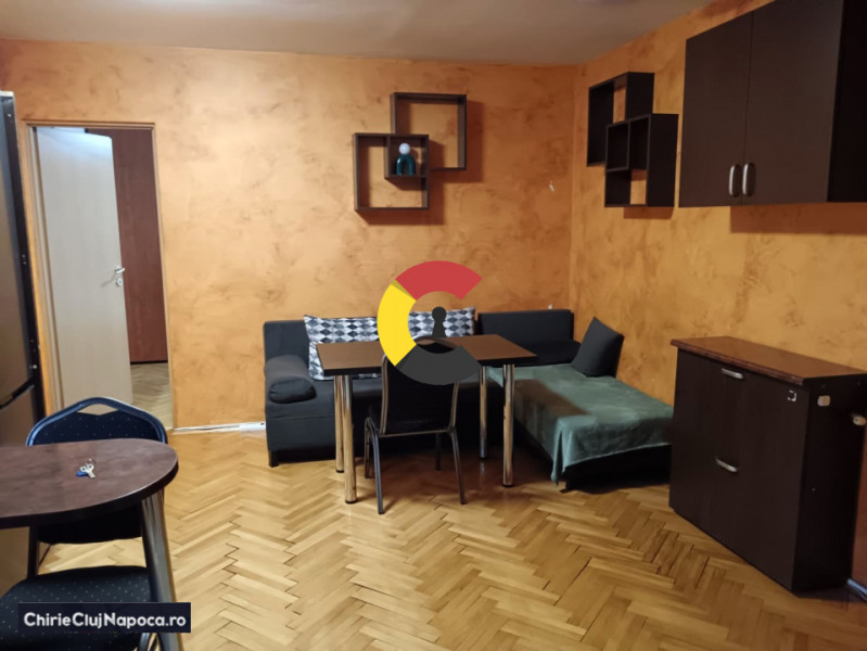 Apartament in zona Iulius Mall -  Living cu bucatarie si dormitor!