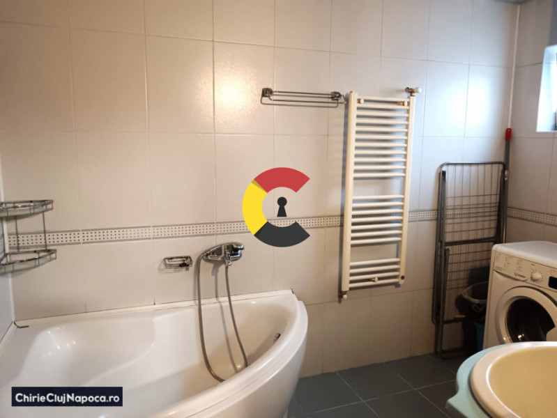 Apartament in zona Iulius Mall -  Living cu bucatarie si dormitor!