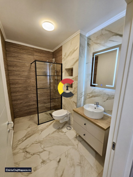 Apartament nou cu living si nisa de dormit Floresti, zona Parc Poligon, parcare