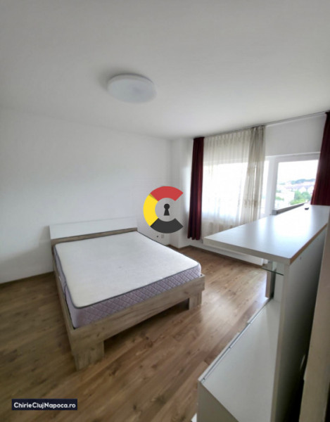 Apartament cu 3 camere, Zorilor, zona Spitalului de recuperare, parcare