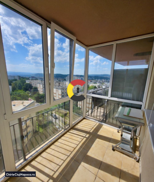 Apartament cu 3 camere, Zorilor, zona Spitalului de recuperare, parcare