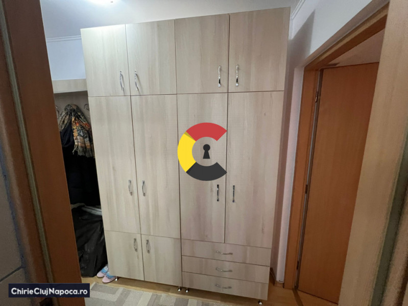 Garsoniera decomandata+parcare si boxa, cartier Manastur, zona buna