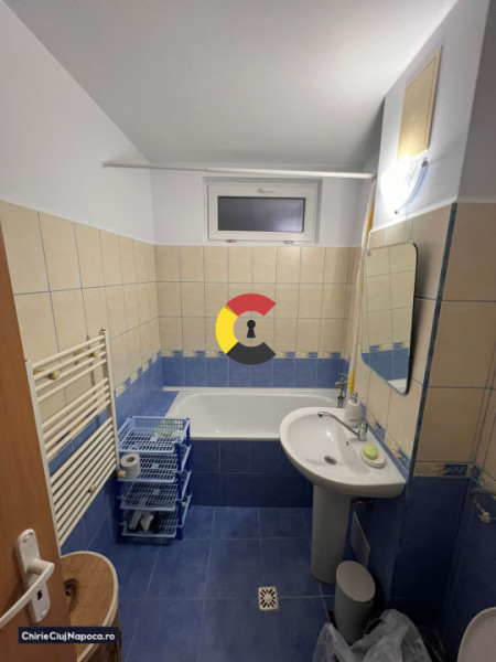 Garsoniera decomandata+parcare si boxa, cartier Manastur, zona buna