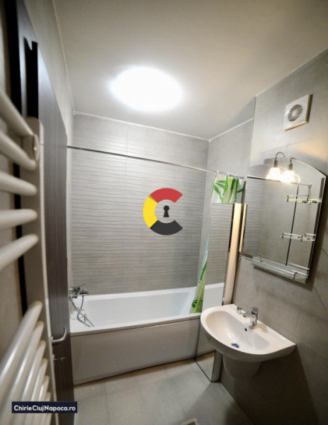 Apartament cu 2 camere, Borhanci, zona Hugo Bike, parcare si balcon