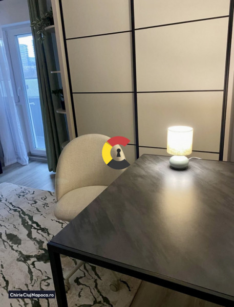 Apartament cu 2 camere, Intre Lacuri, zona Iulius Mall, balcon