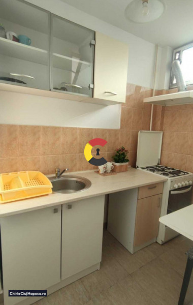Garsoniera + balcon, Cartier Gheorgheni, zona Iulius Mall