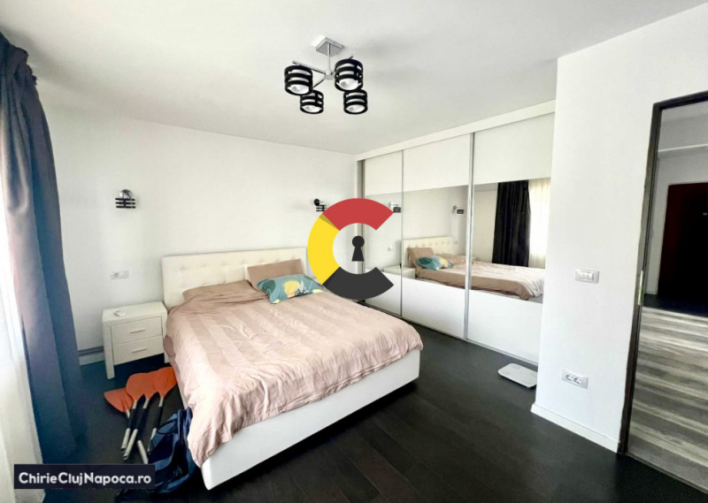 Apartament modern cu 3 camere • strada Scortarilori-The Office 