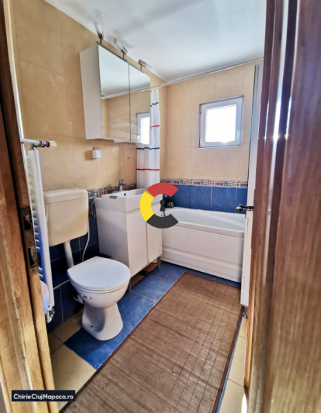 Apartament cu 2 camere si balcon, Zorilor, zona Golden Tulip