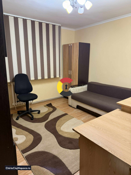 Apartament spatios cu 2 camere decomandate + balcon, Cartier Marasti