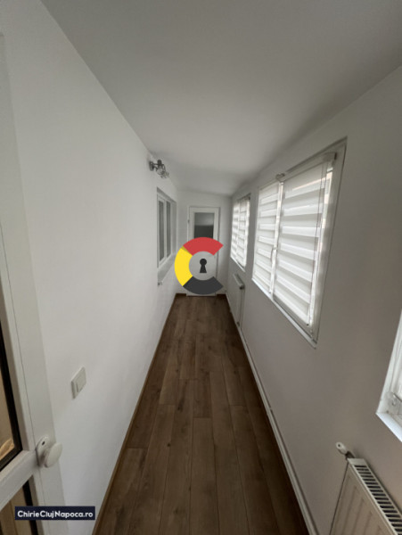 Apartament 3 camere decomandate + balcon + parcare, Cart. Mărăști 